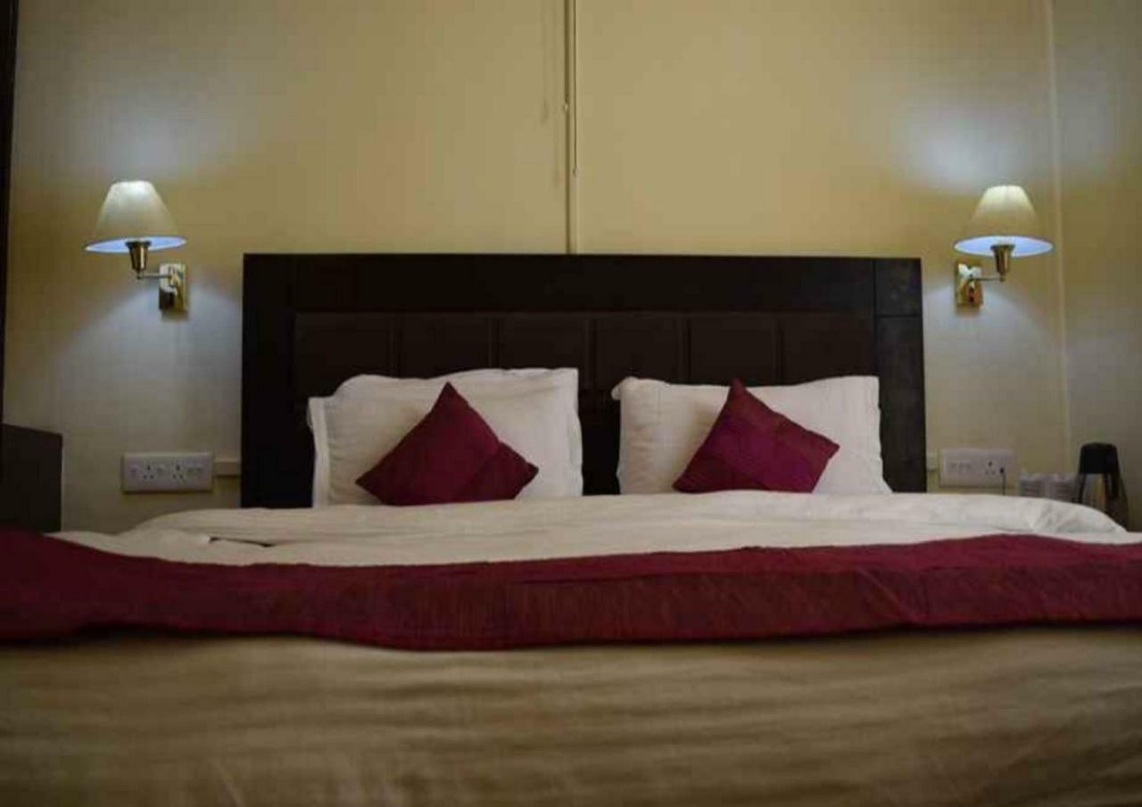 Hotel Zojila Residency Kargil Εξωτερικό φωτογραφία